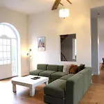 度假居 Historic Gardener S House In Haltinne Gesves